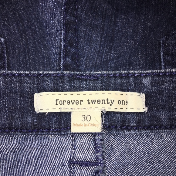 Forever21 Low Rise Straight Leg Jeans - Picture 3 of 3